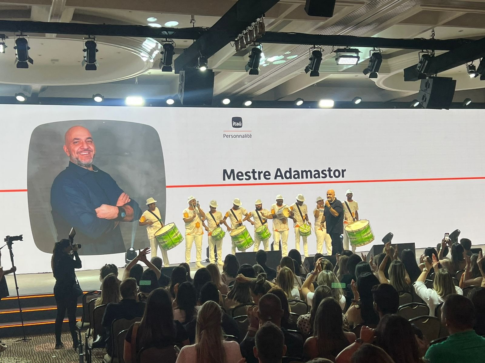 Dinâmica Mestre Adamastor